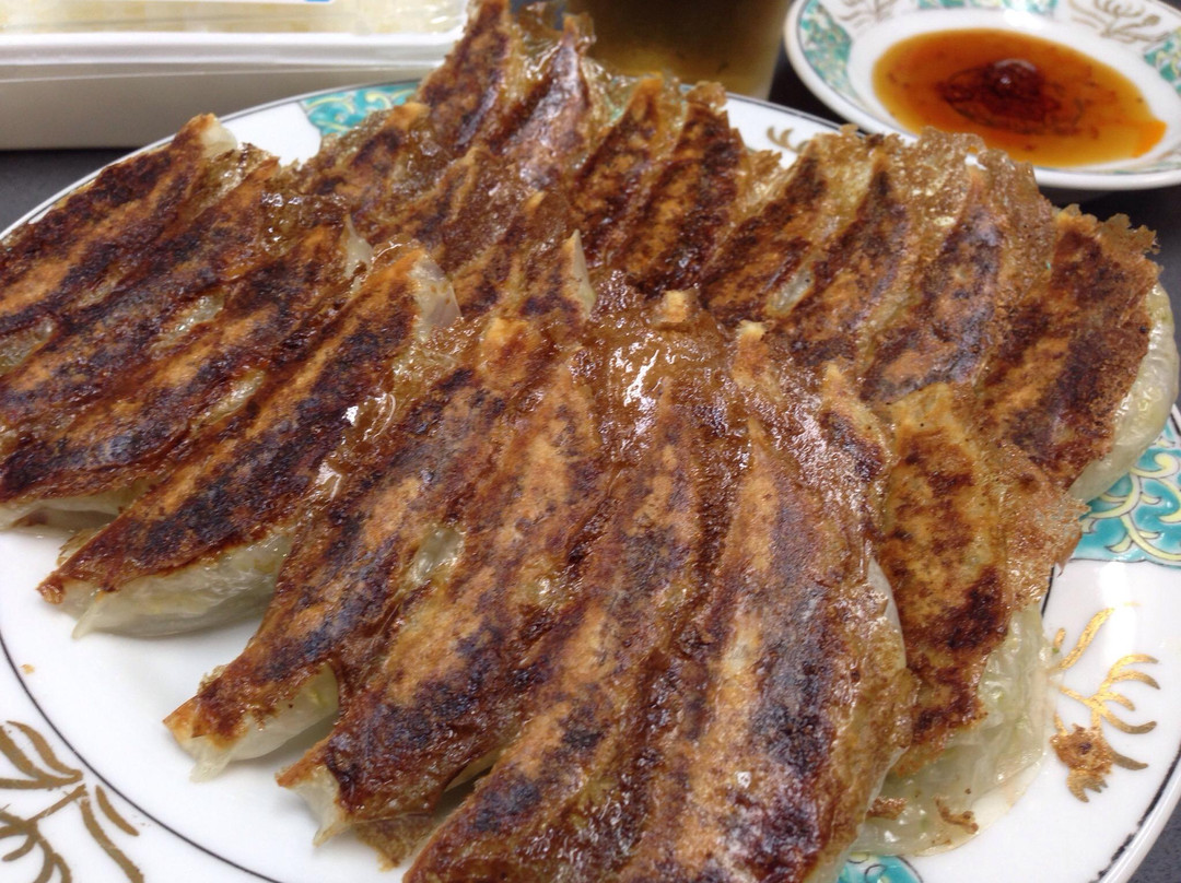 餃子専門店 としや