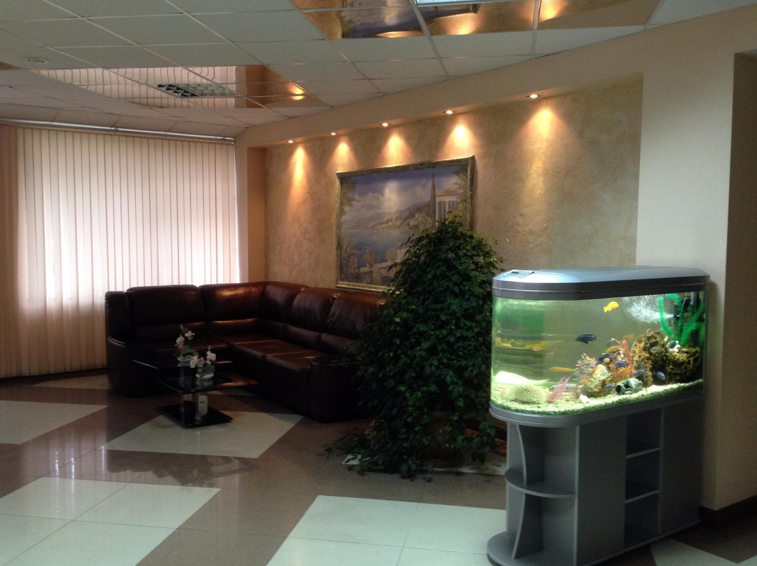 艾菲柔酒店主图