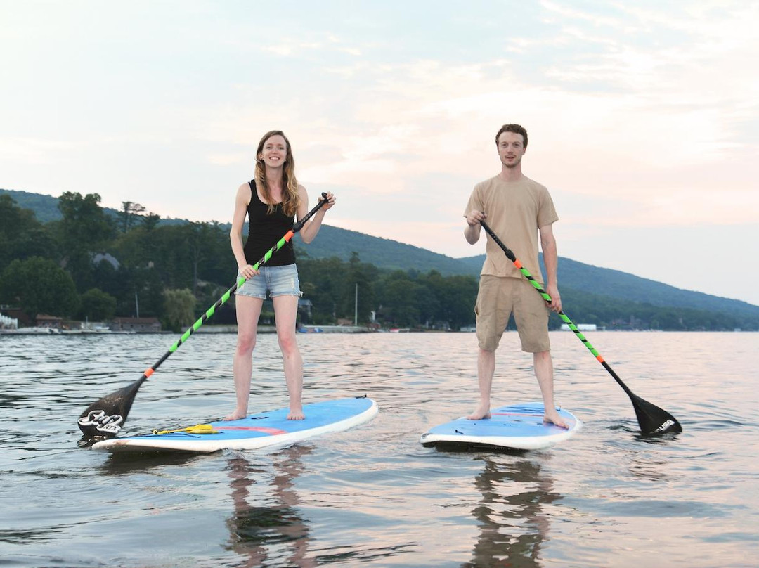 Flatwater Paddle Co.景点图片