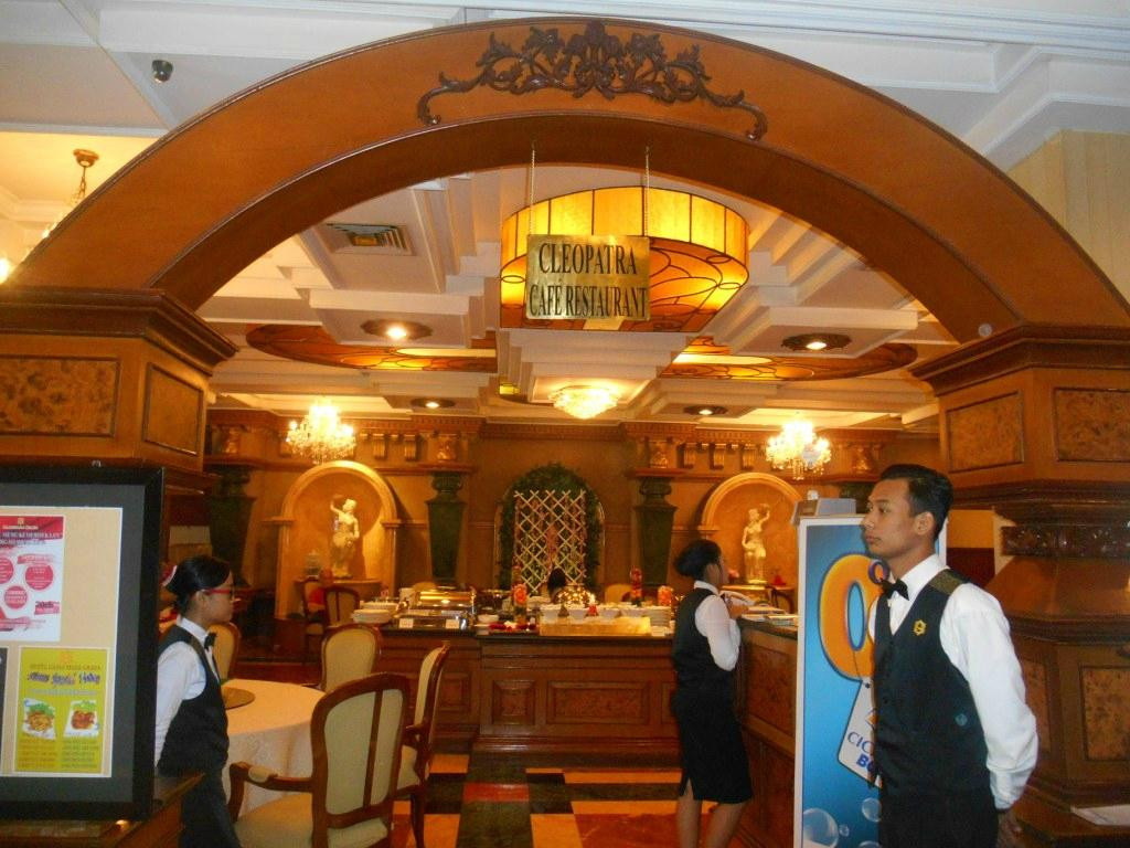 Cleopatra Restaurant, Hotel Gajahmada Graha