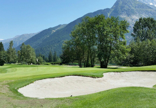 Golf Club du Chamonix-霞慕尼必去景点