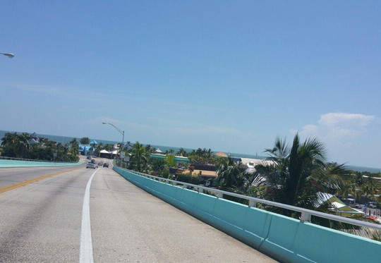 Action Water Sports-迈尔斯堡海滩必去景点