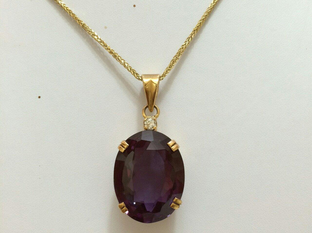 Pop Inn Indian Jewellers-坎多林必去景点