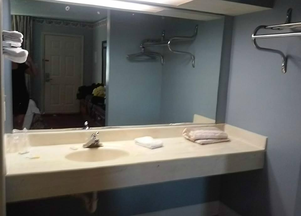 Village Inn Motel主图