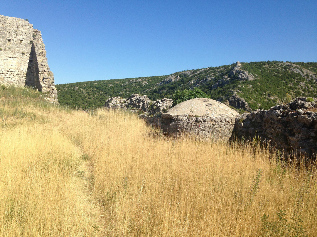Obrovac旅游景点-Fort Kurjakovic