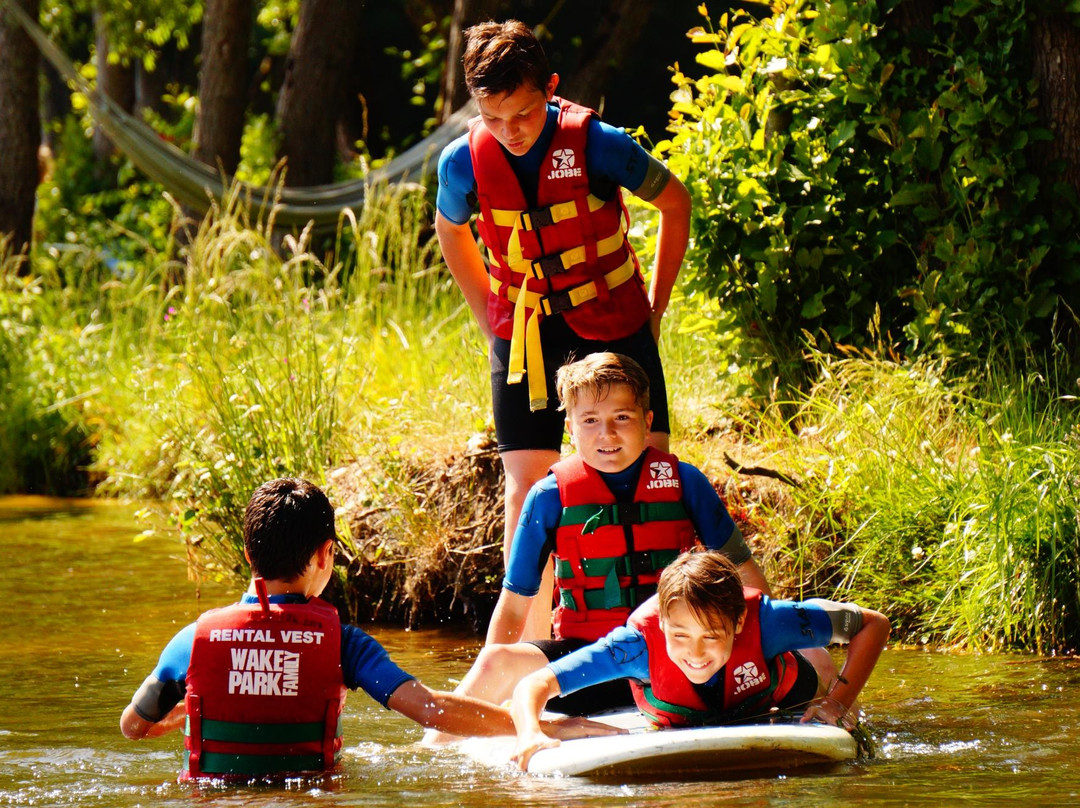 Wake Park Izon-Izon必去景点