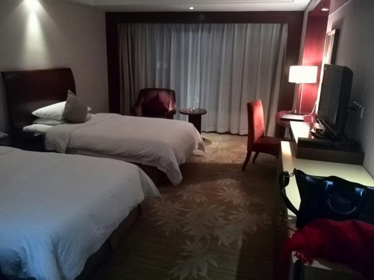 海亮广场大酒店主图