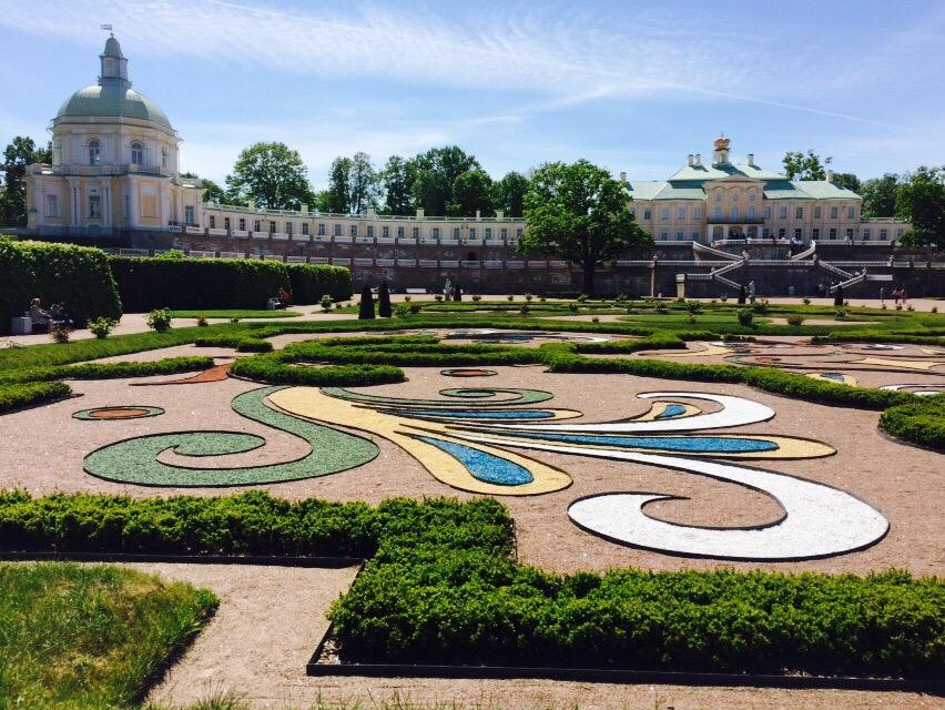 Oranienbaum State Museum Reserve景点图片