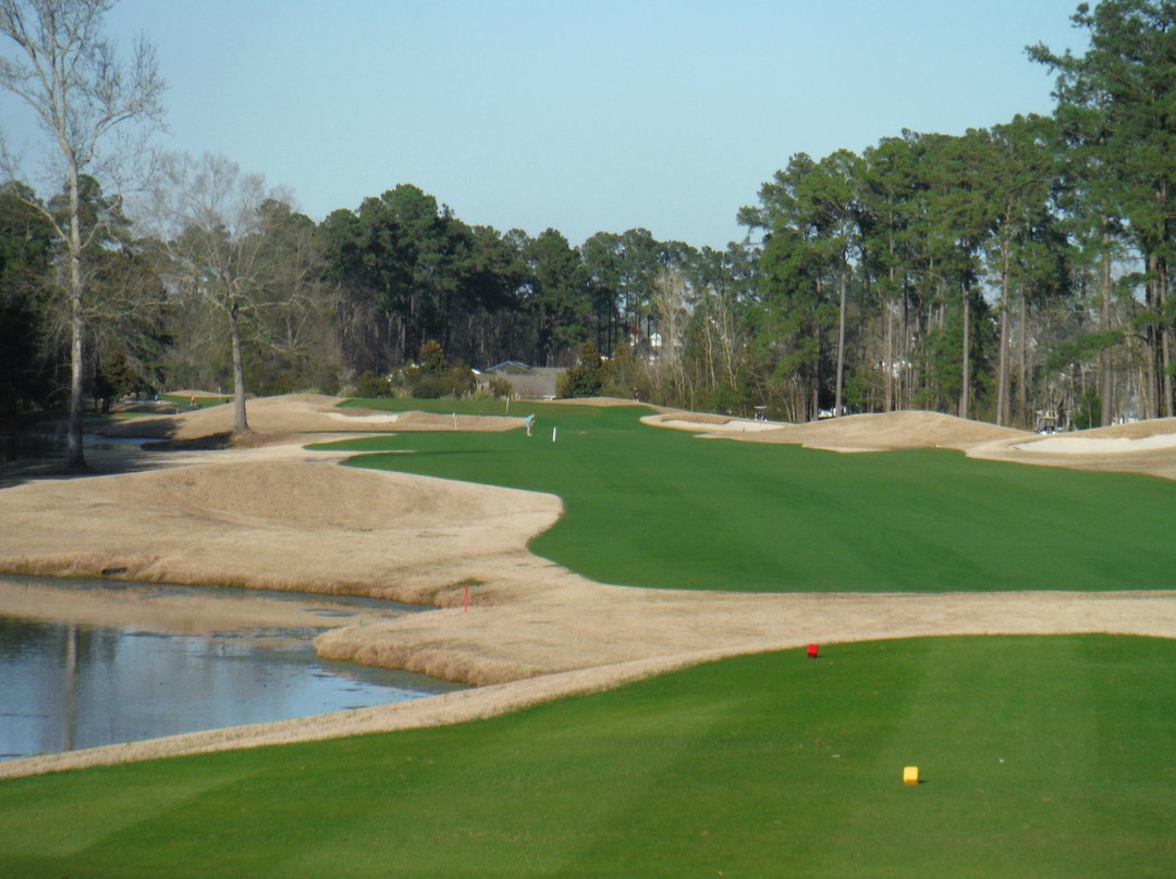 River Oaks Golf Plantation-美特尔海滩必去景点