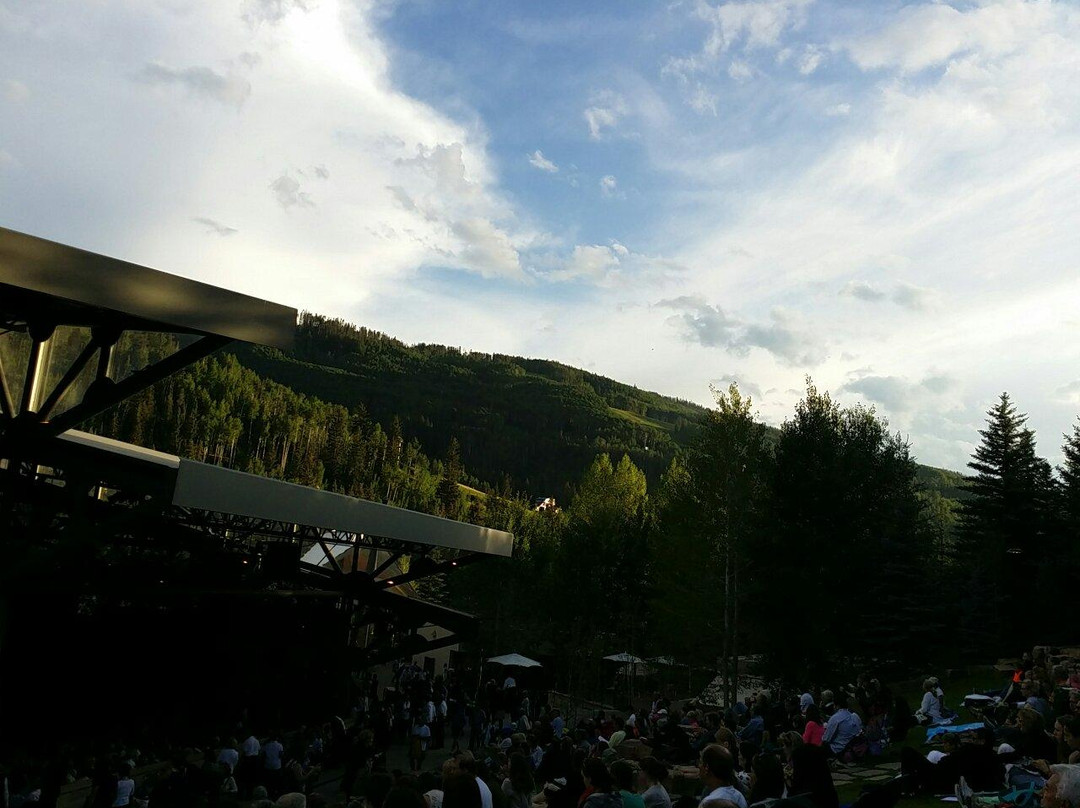 Gerald R. Ford Amphitheater (The Amp)-韦尔必去景点