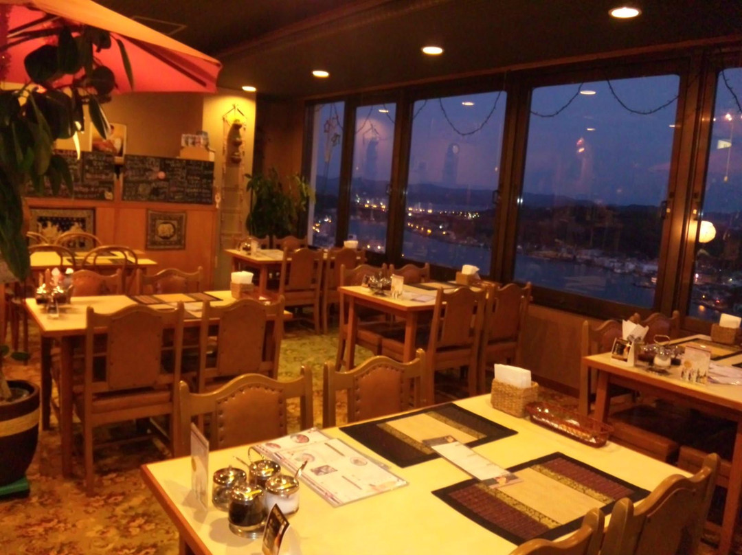 タイ国料理 TARNTAWAN