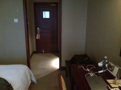 重庆劲力酒店（重庆奥体中心石桥铺地铁站店）主图