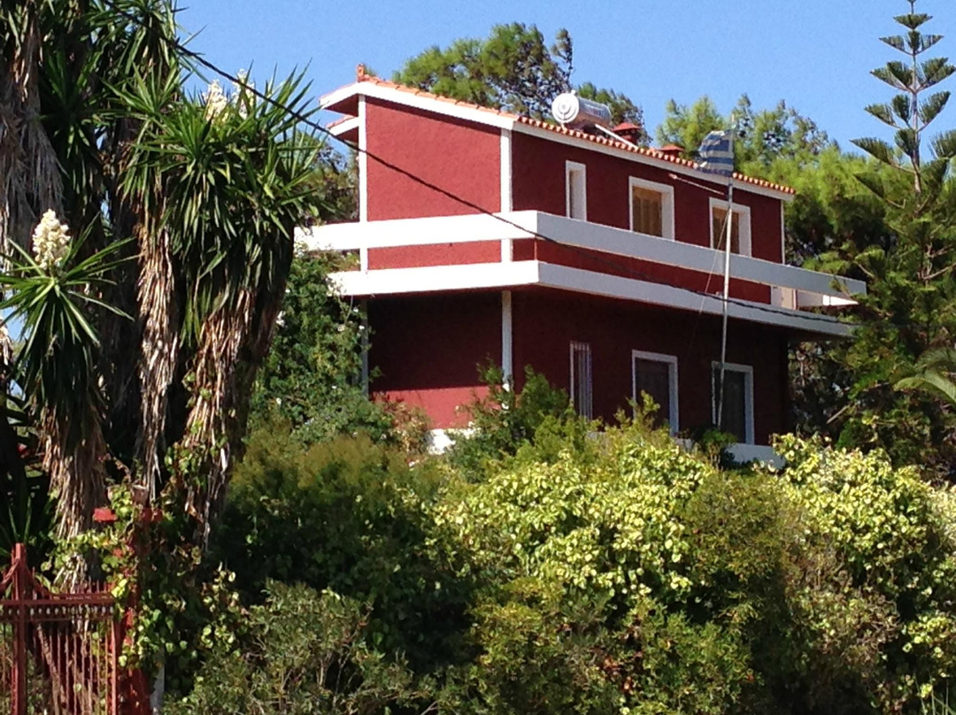 Casa Rossa-阿尔戈斯托利翁必去景点