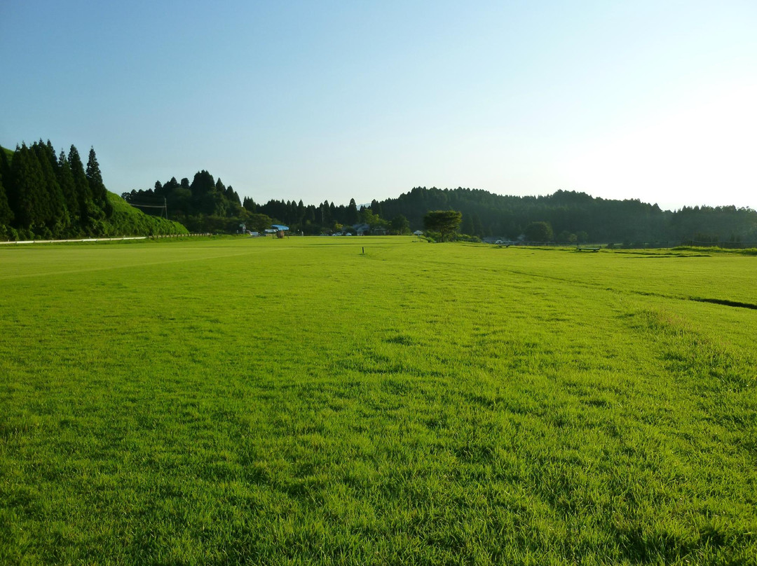 Tsukimawari Park景点图片