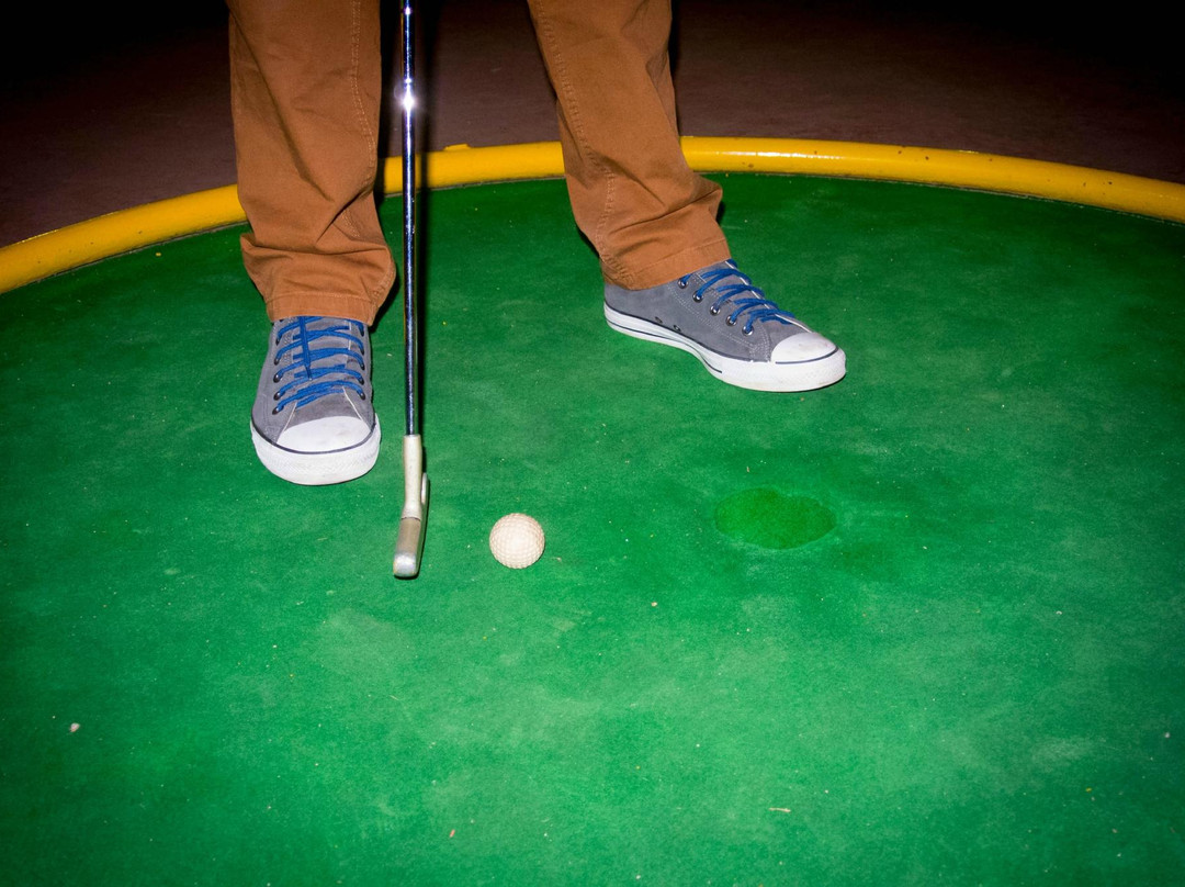 Bowling Golf-卡莱利亚必去景点