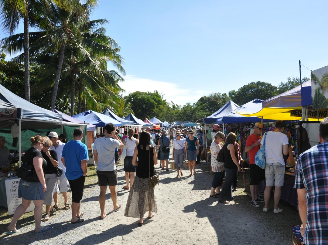 Sunday At The Port Douglas Market-道格拉斯港必去景点