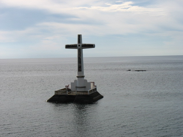 Sunken Cemetery-卡米金省必去景点