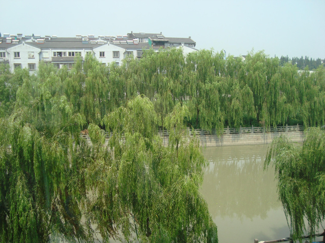 乌镇黄金水岸大酒店主图