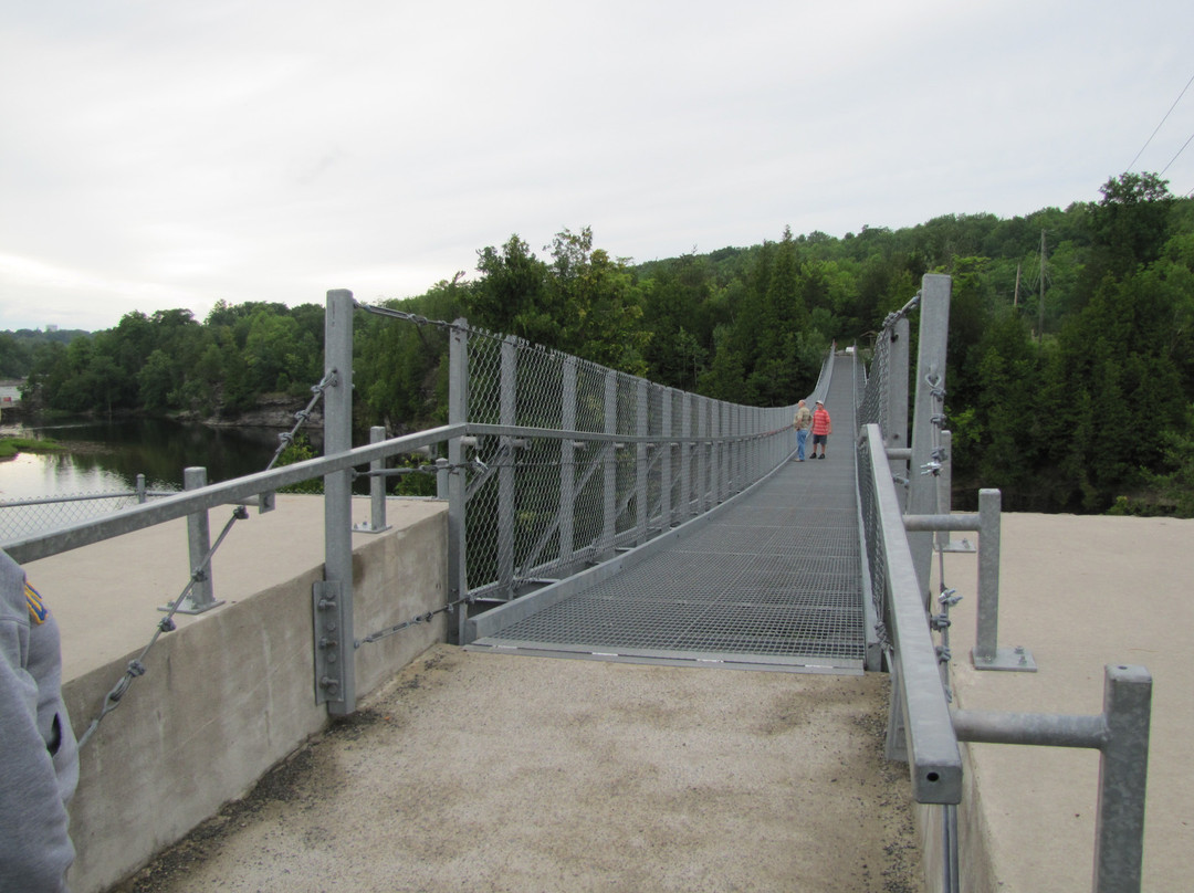 Ranney Gorge Suspension Bridge景点图片