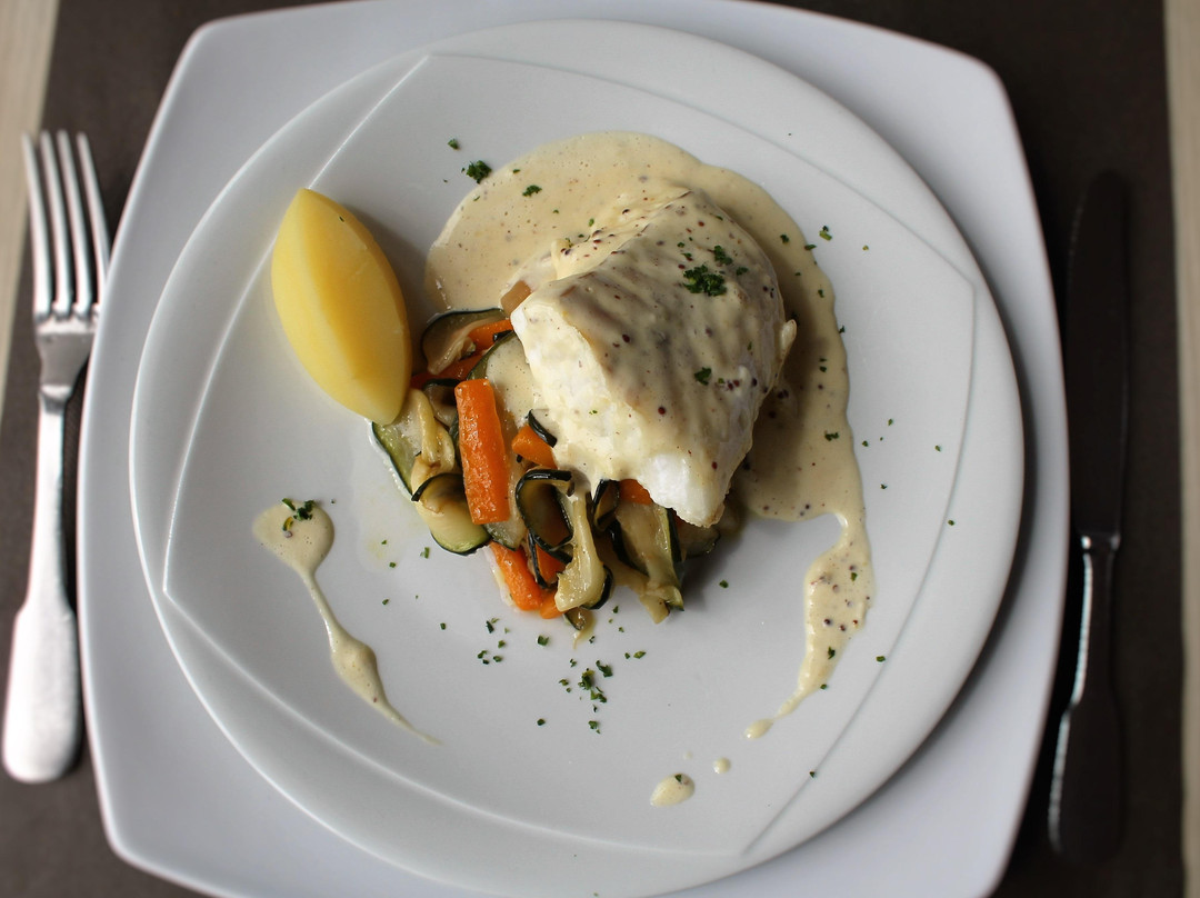 Camiers餐馆和美食-Restaurant du Clos des Cedres