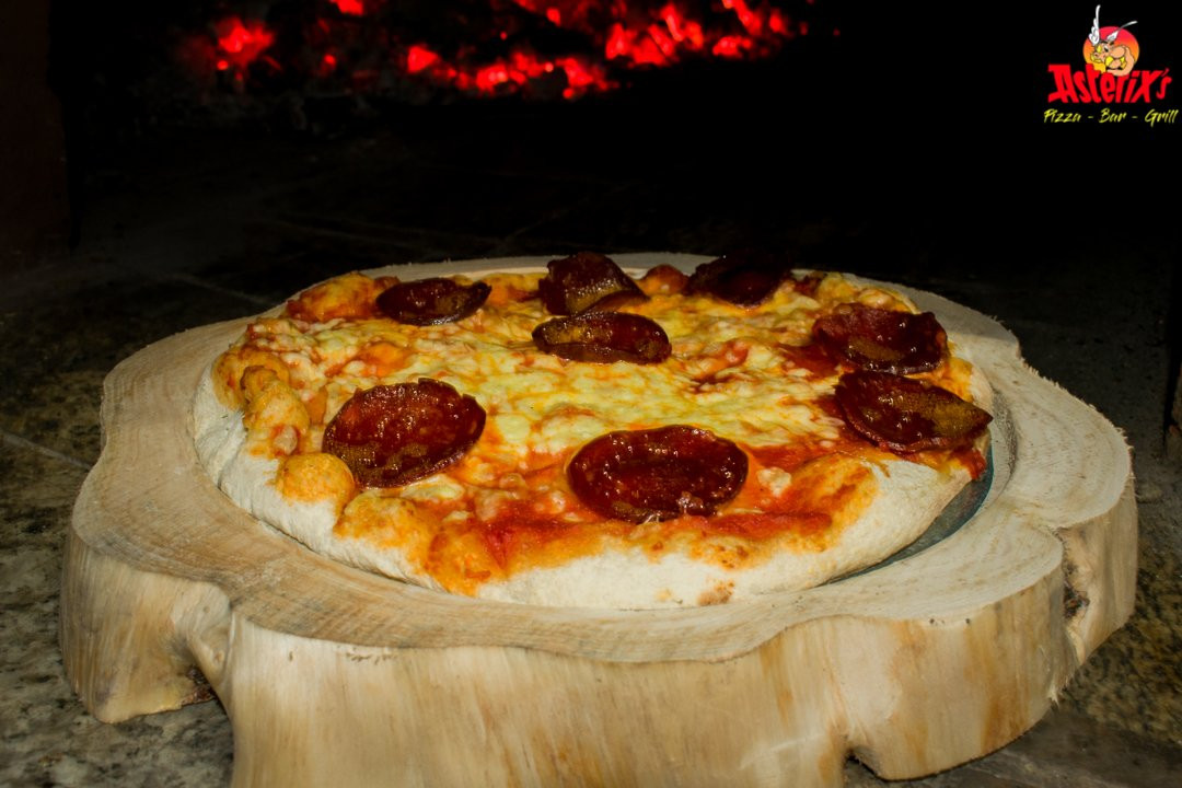Asterix´s Pizza - Bar - Grill