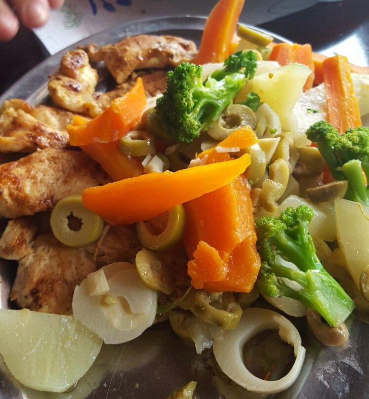 Lins餐馆和美食-There Pizzas e Massas