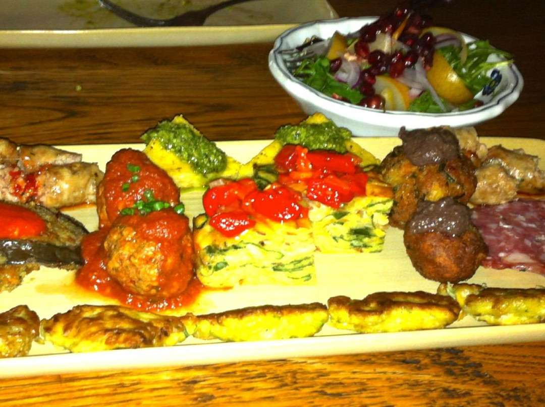 Buckland餐馆和美食-Villa Gusto