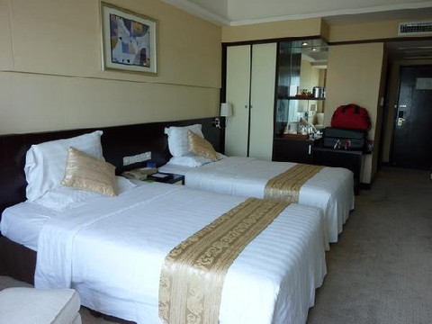 怡景湾大酒店主图