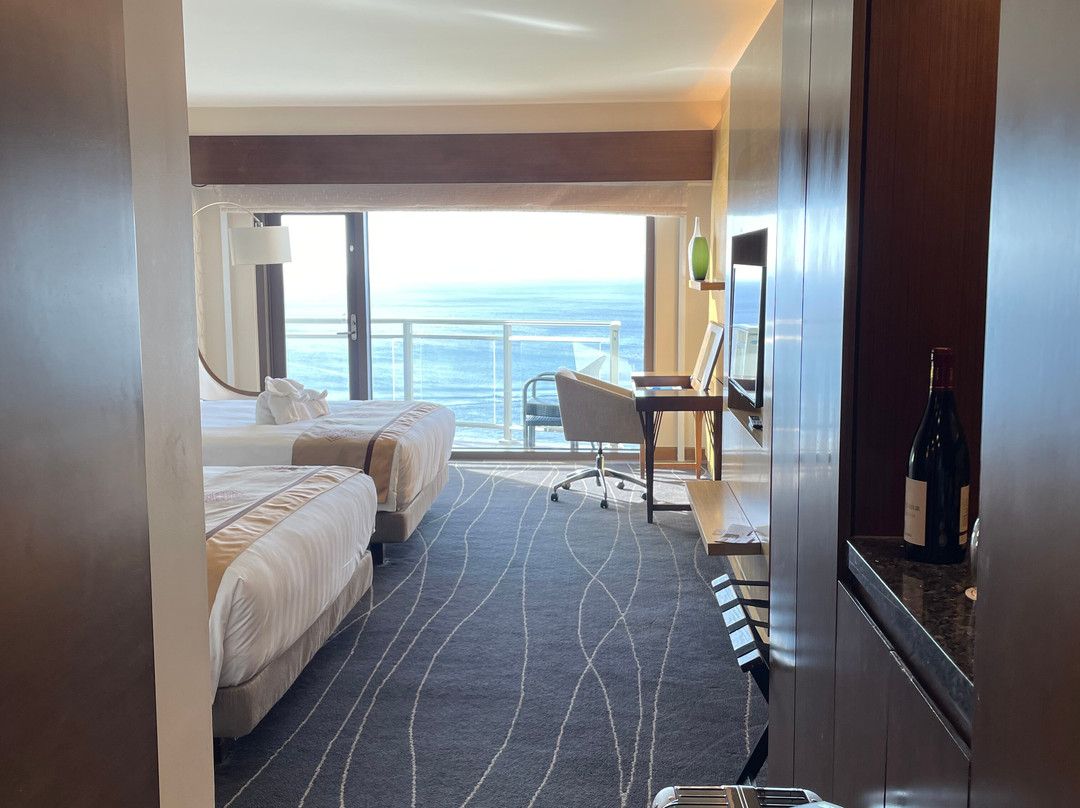 达斯特塔尼关岛度假村主图