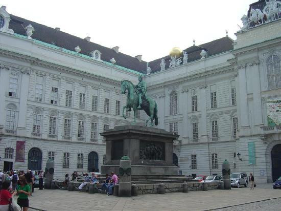 奥地利国家图书馆-维也纳必去景点