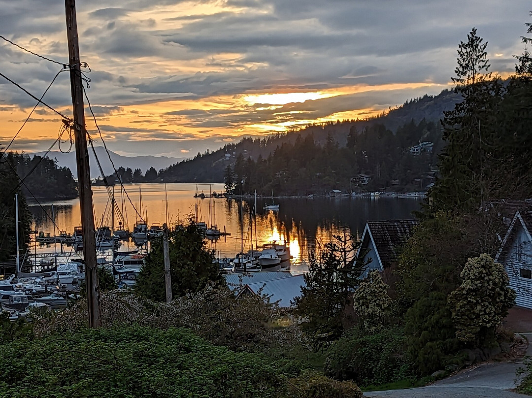 Enchanter Oceanview Suites主图