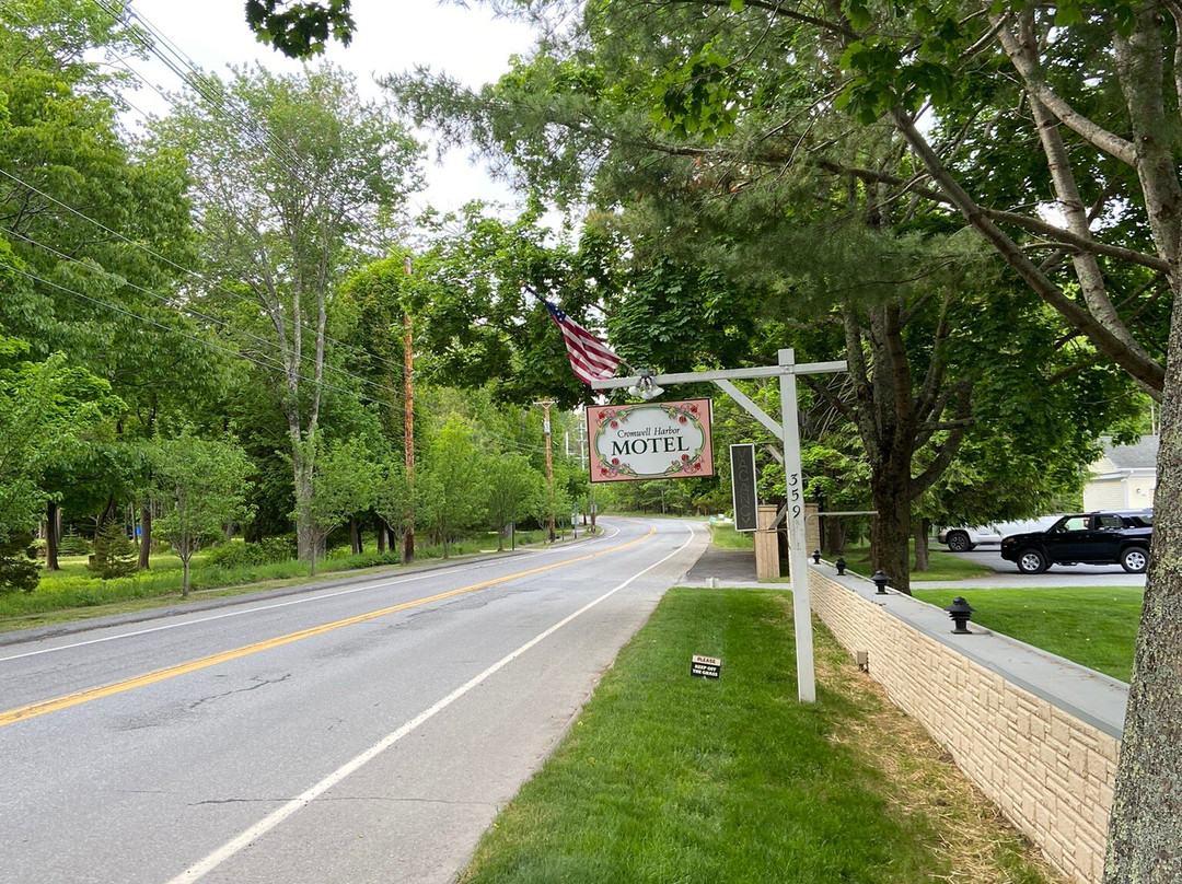 Cromwell Harbor Motel主图