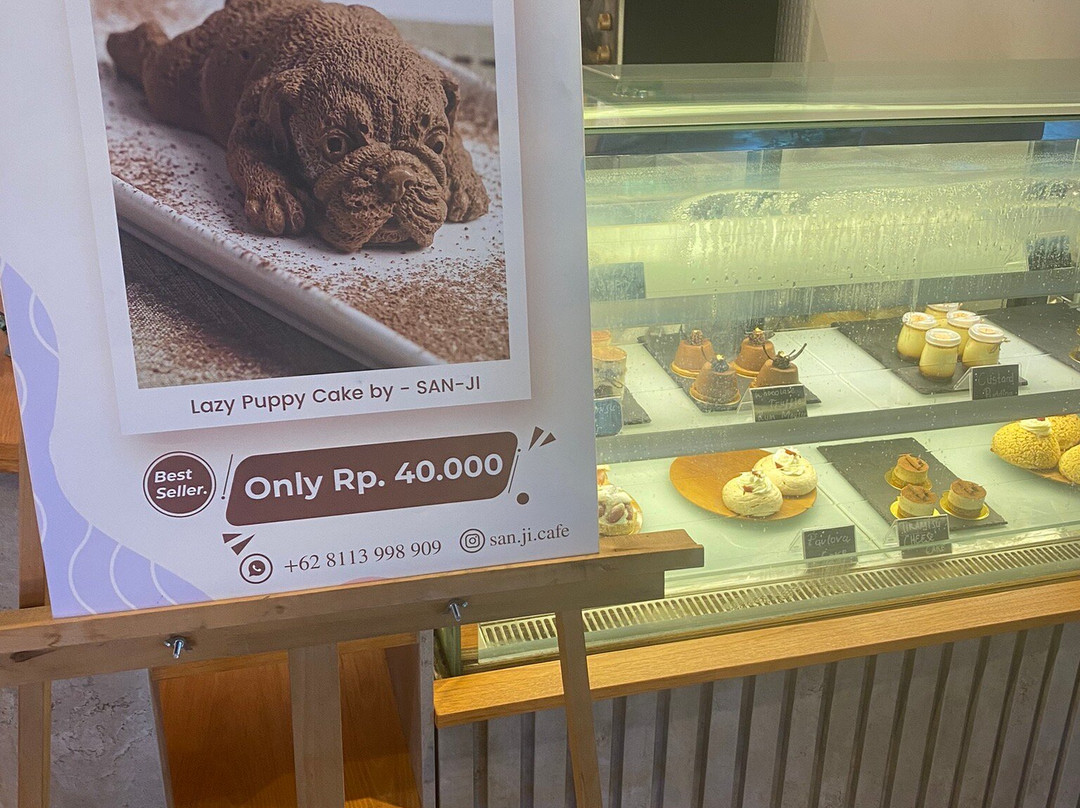 Sidewalk Jimbaran Mall-金巴兰必去景点