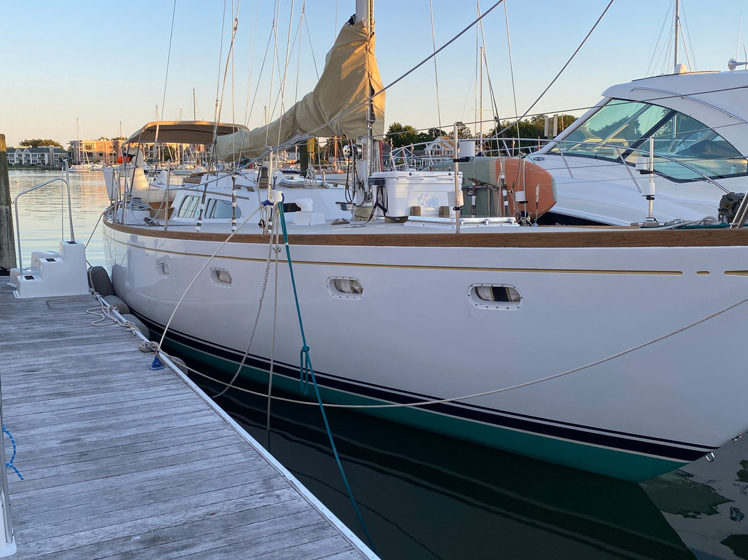 Layla Sailing-Greenport必去景点