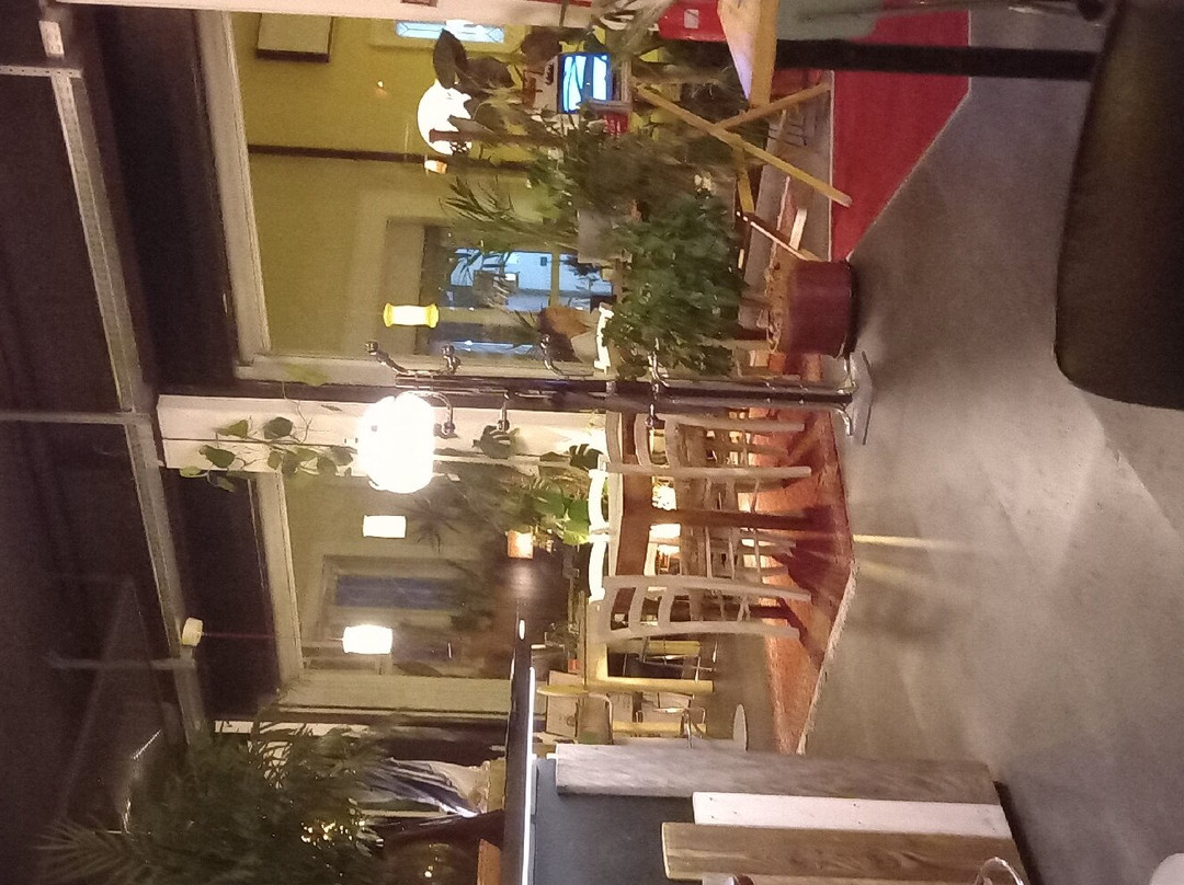 Bottega Delle Ombre-蒙蒂基亚里必去景点