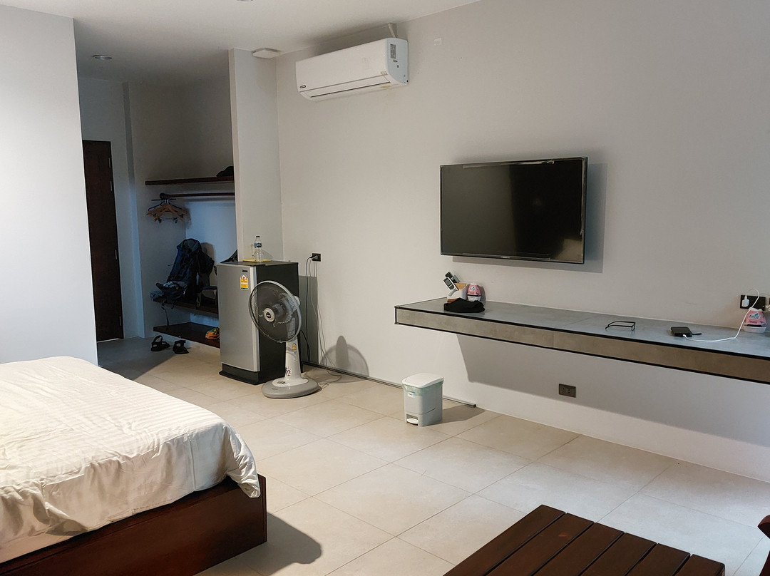 Beach House by Rose massage主图