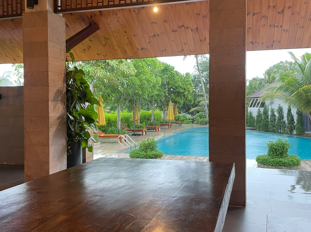 Emerald Garden Retreat