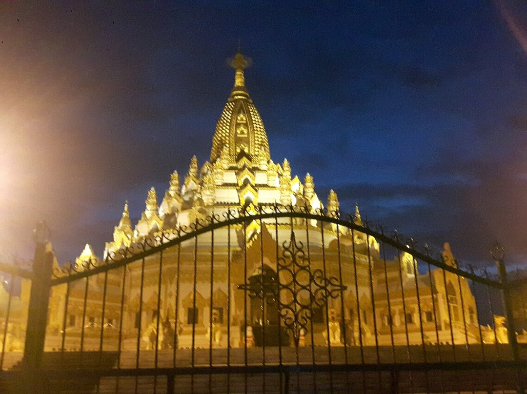 Swe Taw Myat Pagoda-仰光必去景点
