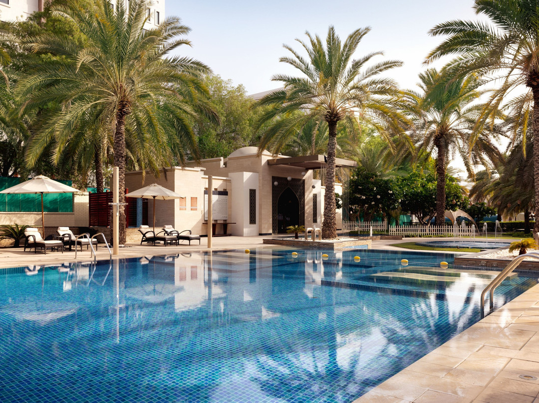 Sheraton Oman Hotel主图