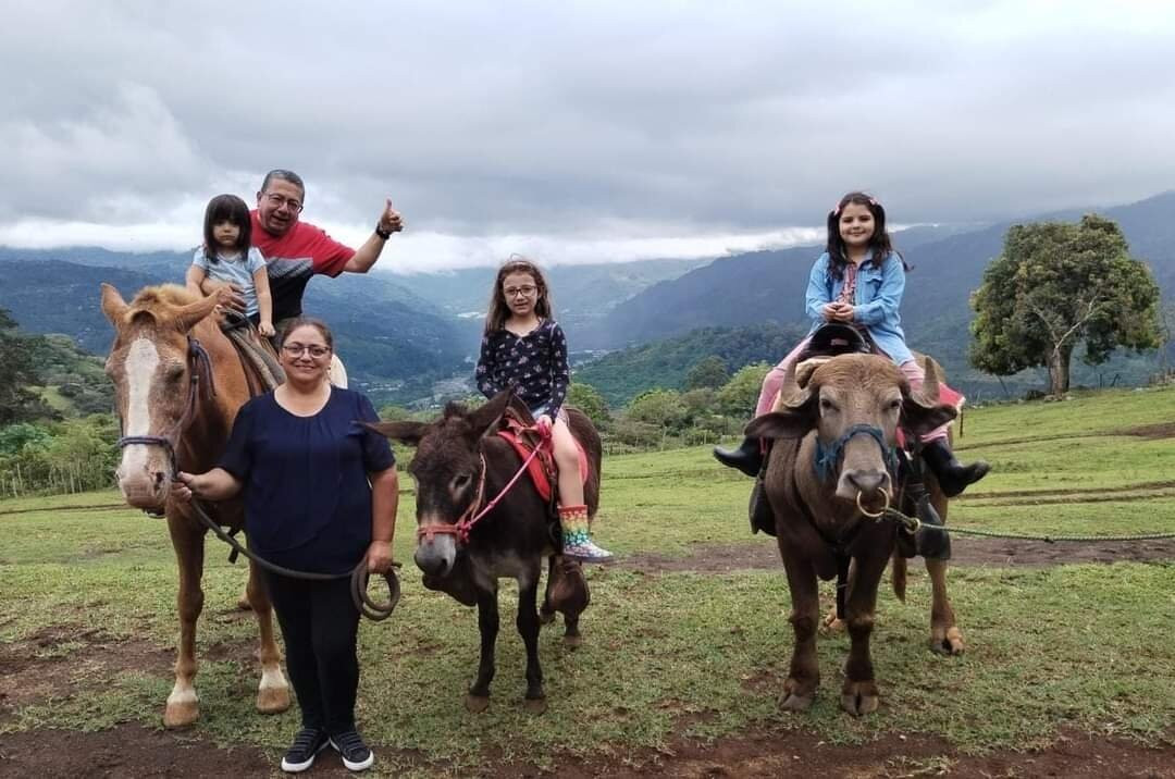 Granja La Gallinita Feliz景点图片