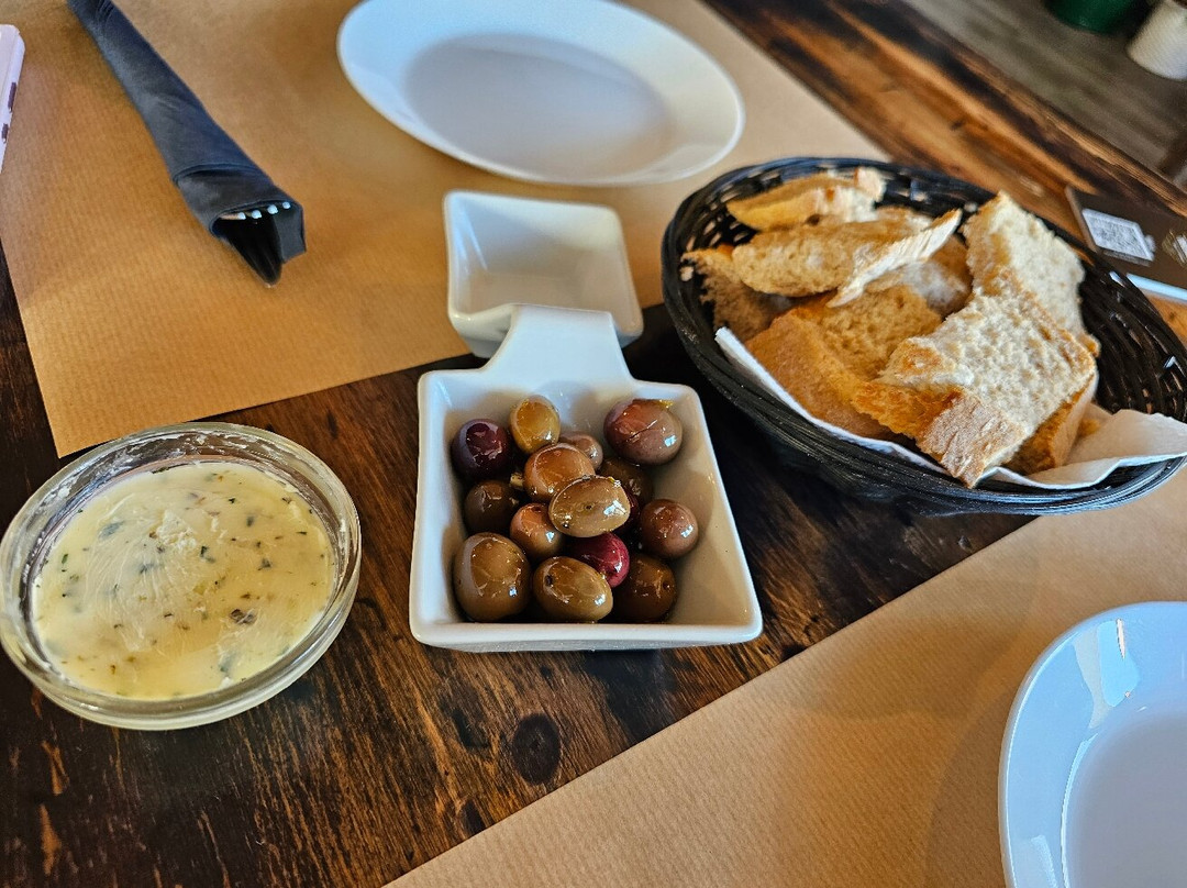 Tascascaria  Tapas and Wine Bar