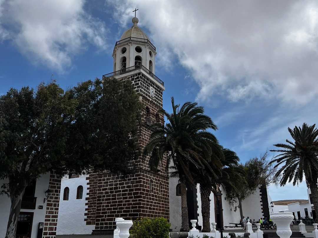 Fountain Plaza De La Constitución-Teguise必去景点
