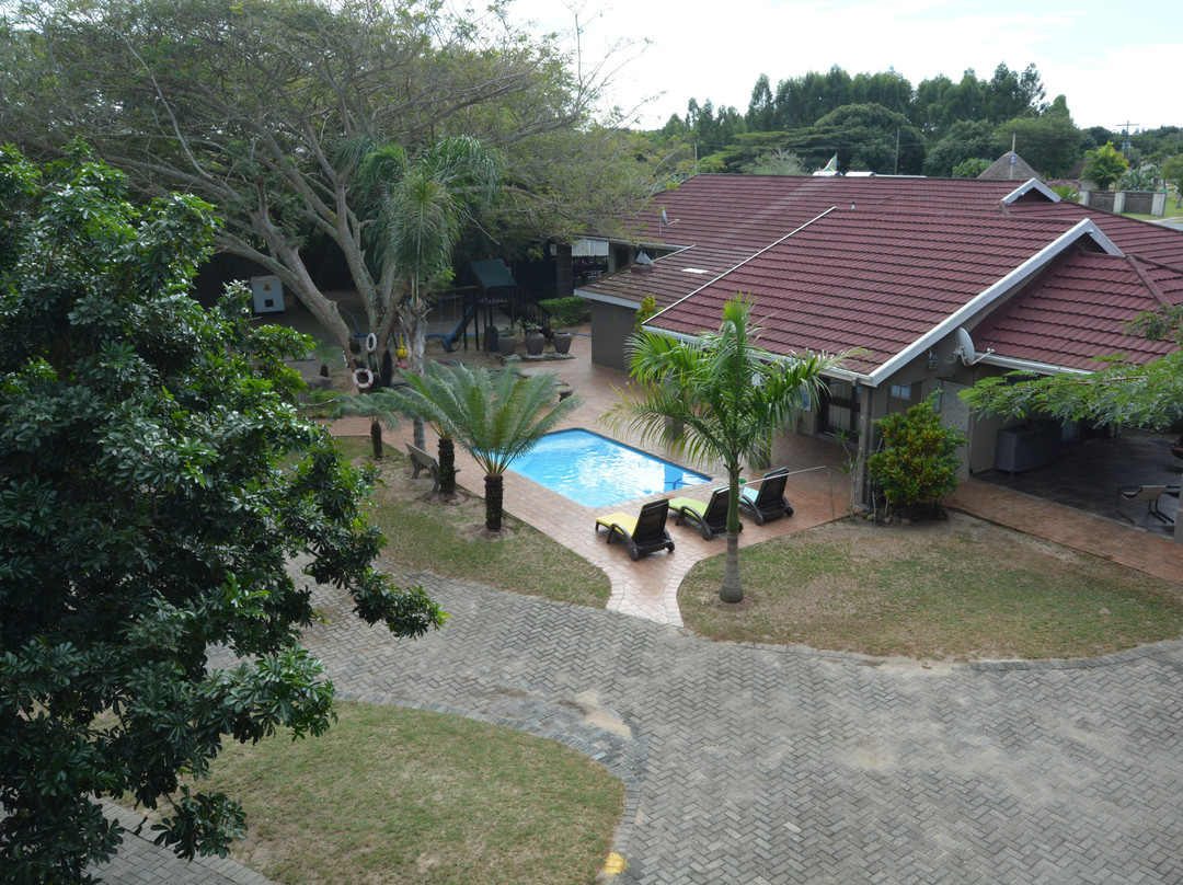 Dumehlezi Self Catering