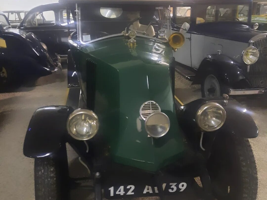 Musée de Véhicules anciens-Perrigny必去景点