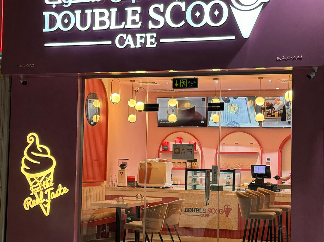 Double Scoop Cafe