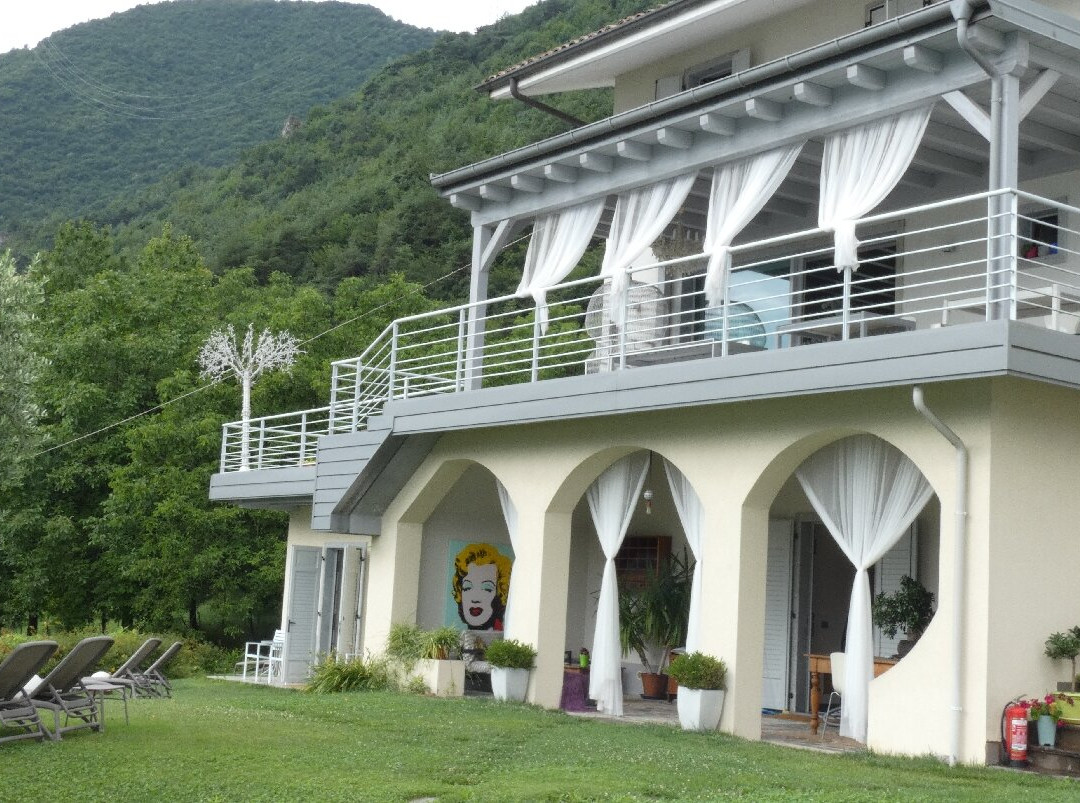 B&B Re Perone主图