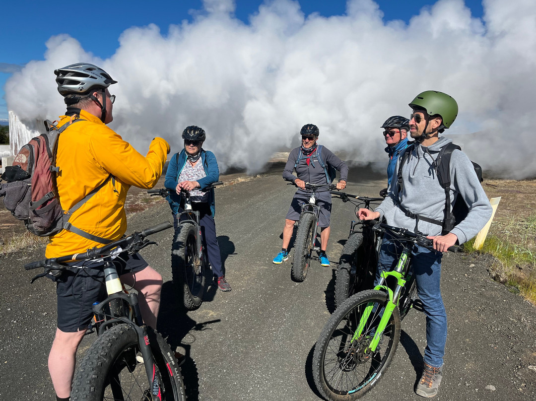 Hike and Bike-米湖必去景点