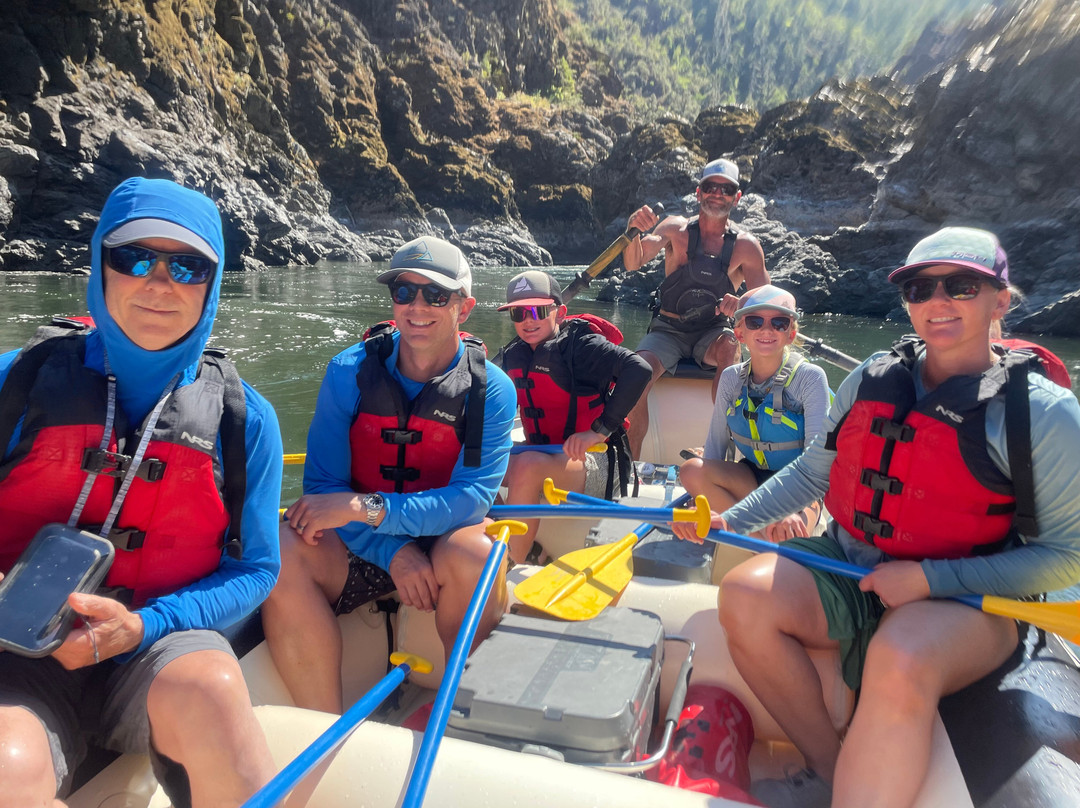 Rogue River Outfitters-Merlin必去景点