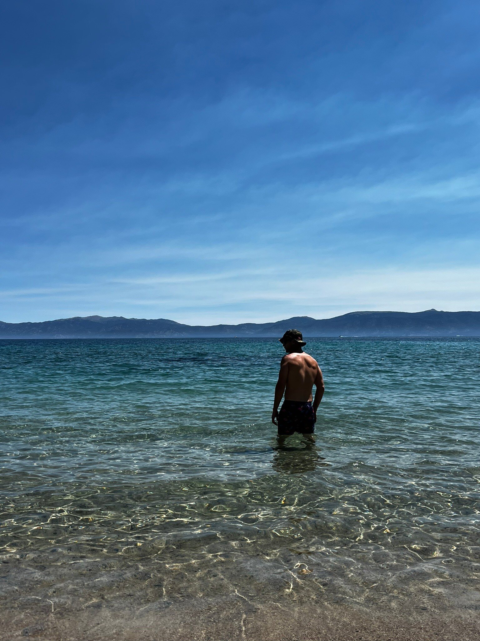 Meeks Bay Resort-官方