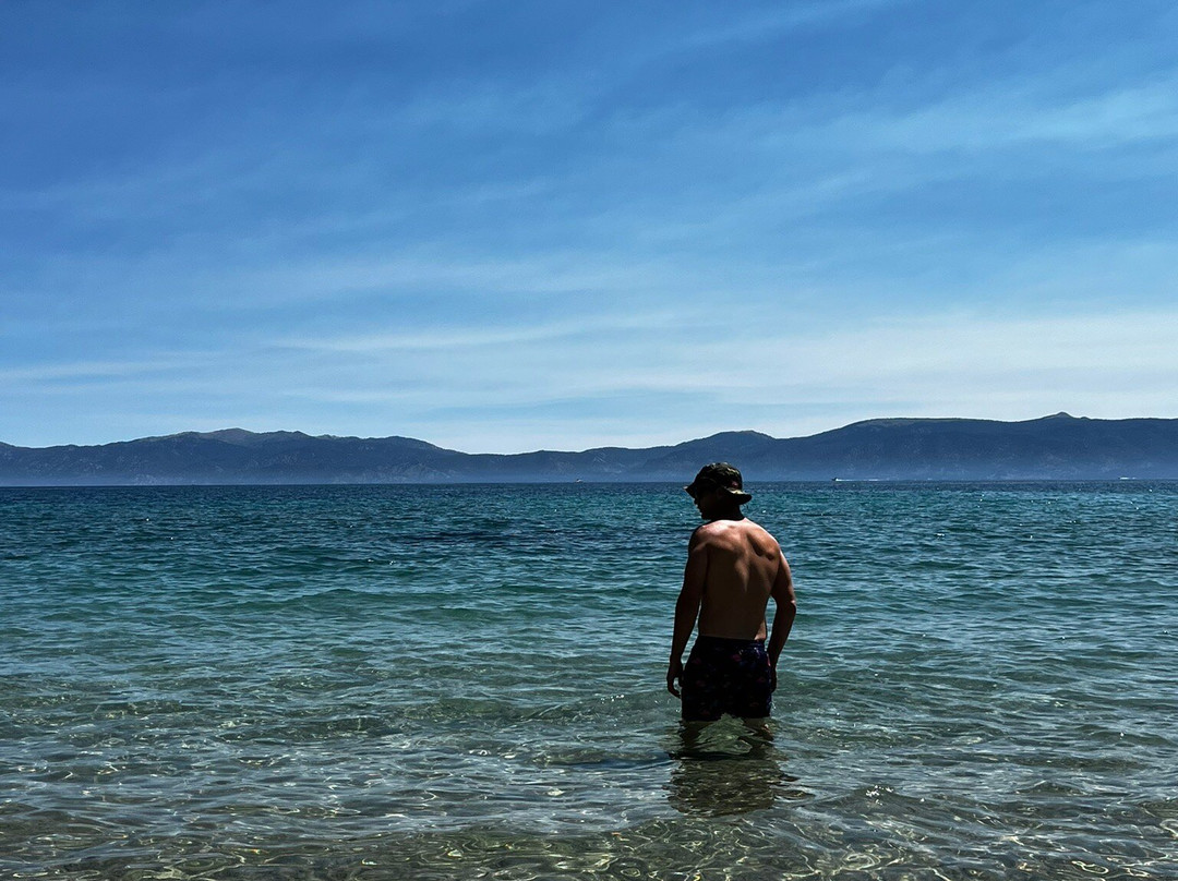 Meeks Bay Resort主图